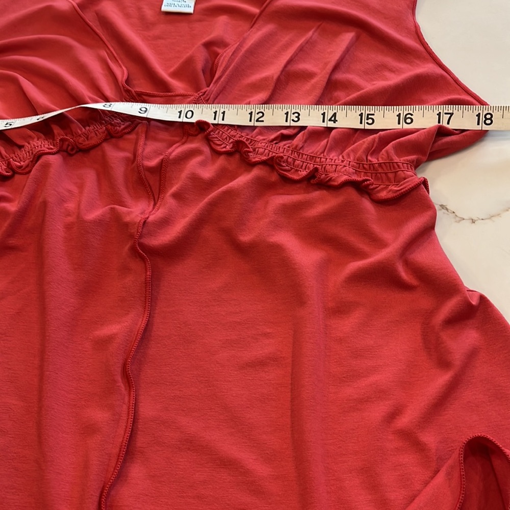 Max Studio Burnt Orange cute summer sleeveless top. Worn once very flattering. - Picture 5 of 9